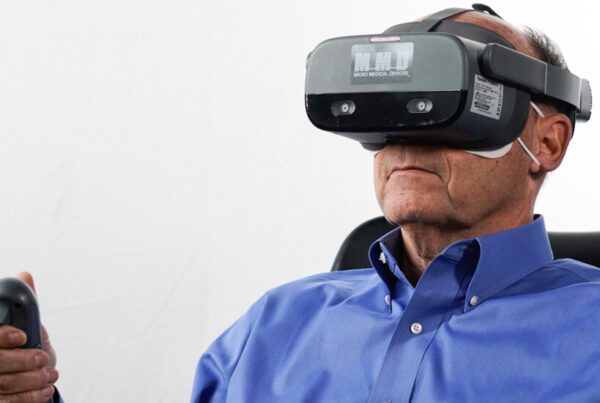 Visual Field Analyzing Handheld Devices