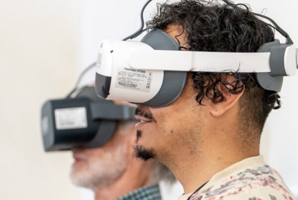 Tabletop Perimetry VS Virtual Reality